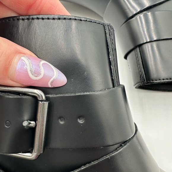 NEW Dr. Martens Jaimes Buckle Chelsea Unisex Boot Black Smooth Sz 6W/5M - Picture 3 of 12